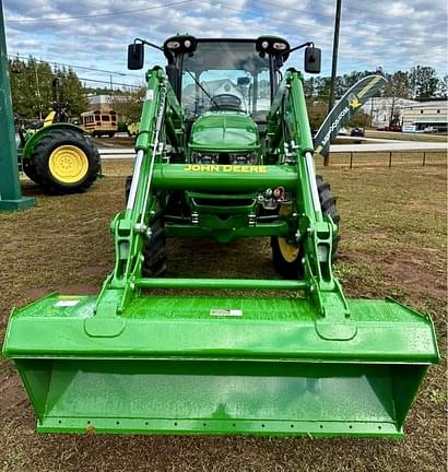 Image of John Deere 5075M equipment image 2