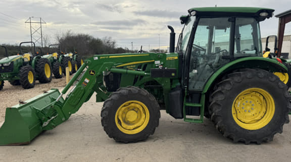 Image of John Deere 5075M Primary image
