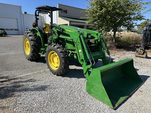 Image of John Deere 5090E Primary image