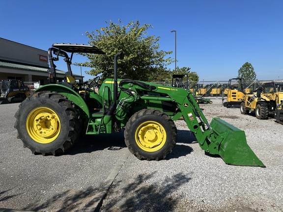 Image of John Deere 5090E equipment image 3