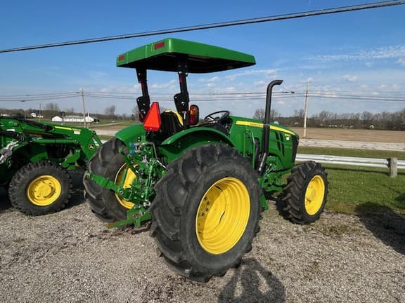 Image of John Deere 5090E equipment image 2
