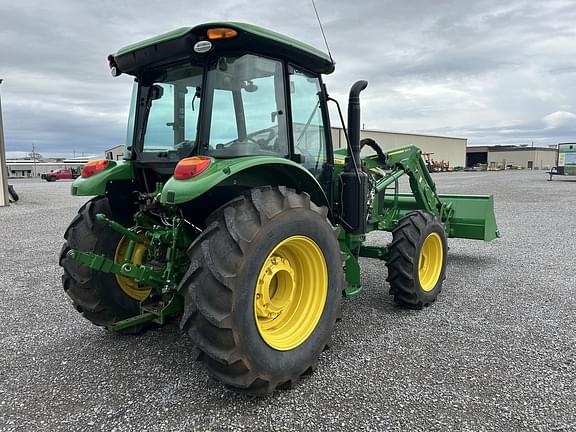 Image of John Deere 5090E equipment image 4