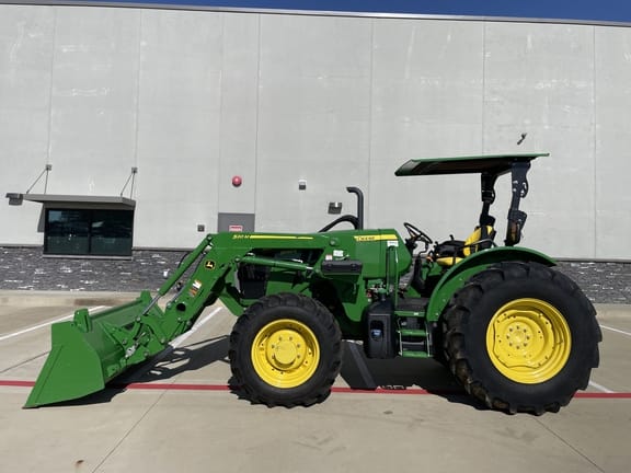 2024 John Deere 5090E Equipment Image0