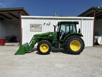 Main image John Deere 5090E