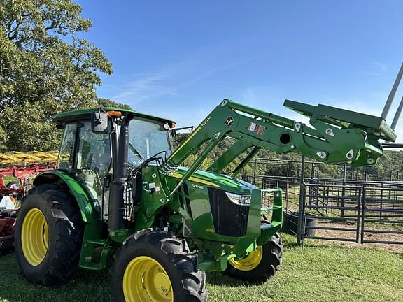 Image of John Deere 5090E equipment image 2