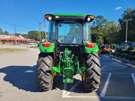 Image of John Deere 5090E equipment image 3