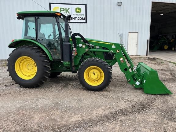 Image of John Deere 5090E equipment image 1