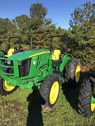 Image of John Deere 5090E equipment image 3