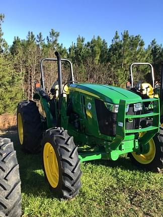 Image of John Deere 5090E equipment image 2