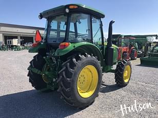 Main image John Deere 5090E 4