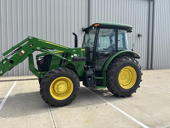 Image of John Deere 5090E equipment image 2