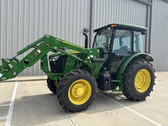 Image of John Deere 5090E equipment image 3