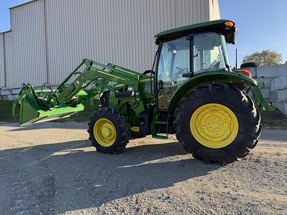Image of John Deere 5090E equipment image 2