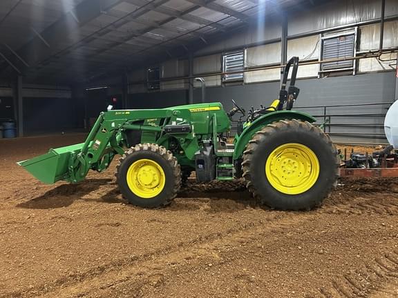 Image of John Deere 5090E Primary image