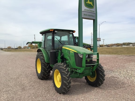 2024 John Deere 5090E Equipment Image0