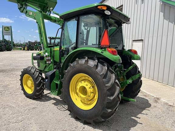 Image of John Deere 5090E equipment image 2