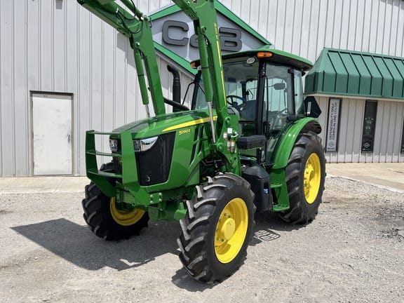 Main image John Deere 5090E