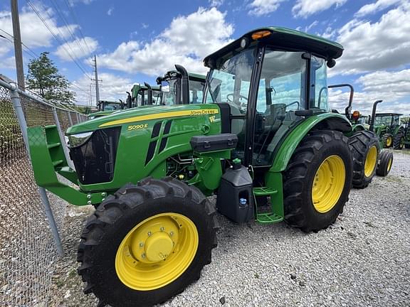 Image of John Deere 5090E Primary image