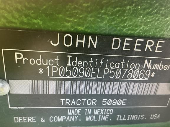 Image of John Deere 5090E equipment image 4