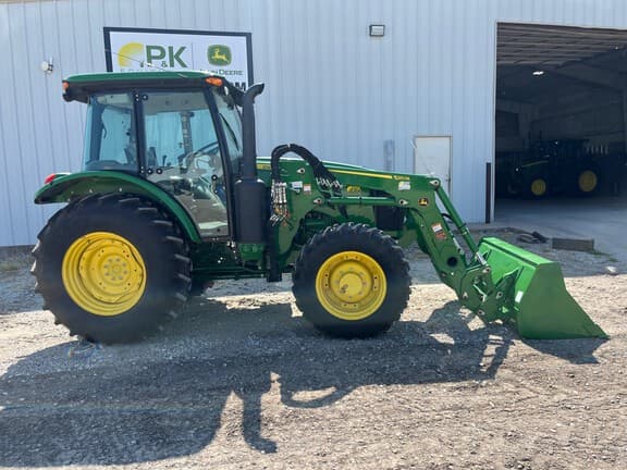 Image of John Deere 5090E equipment image 1