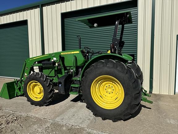 Image of John Deere 5090E equipment image 1