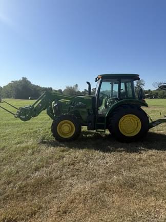 Image of John Deere 5090E equipment image 1