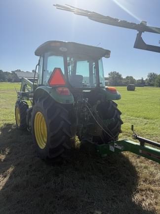 Image of John Deere 5090E equipment image 3