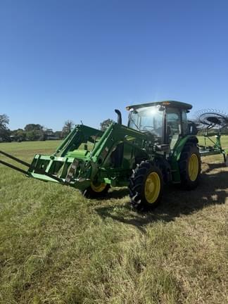 Image of John Deere 5090E equipment image 2