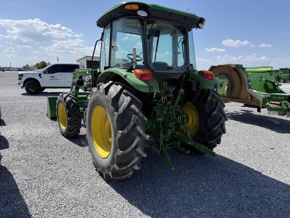 Image of John Deere 5090E equipment image 2
