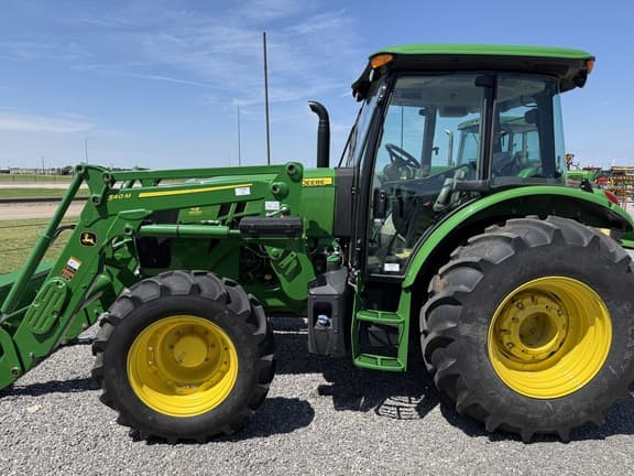 Image of John Deere 5090E equipment image 3