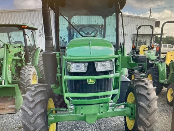 Image of John Deere 5090E Primary image