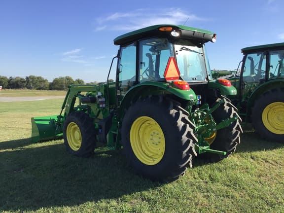 Image of John Deere 5090E equipment image 1