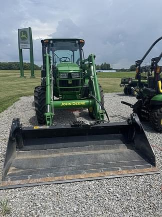 Image of John Deere 5090E equipment image 1