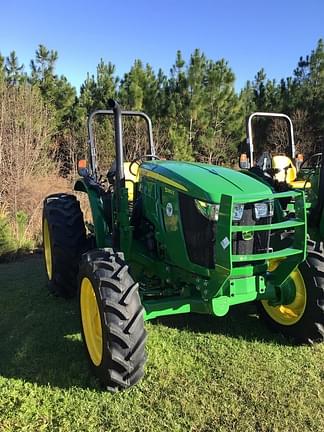 Image of John Deere 5090E Primary image