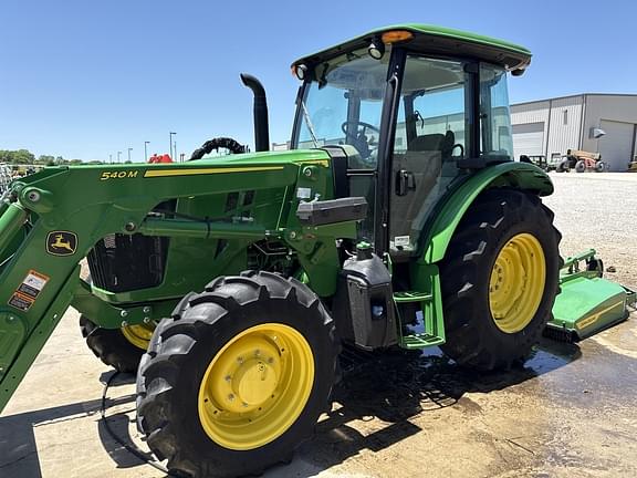 Image of John Deere 5090E equipment image 2