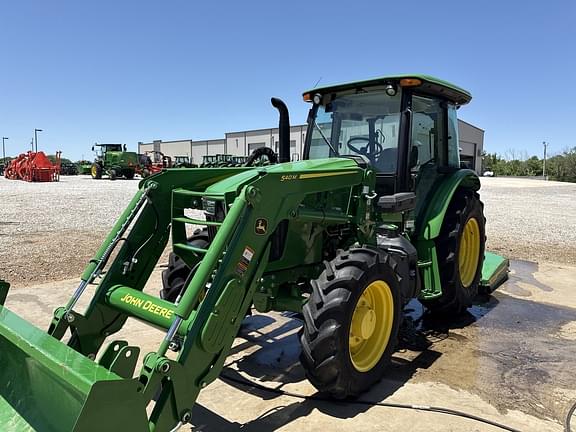 Image of John Deere 5090E equipment image 4