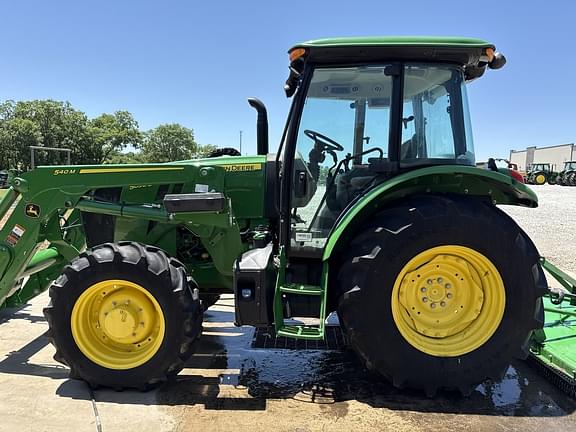 Image of John Deere 5090E Primary image
