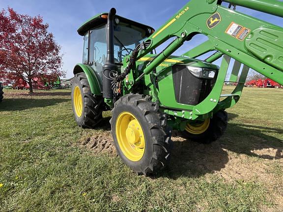 Image of John Deere 5090E equipment image 1