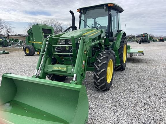 Image of John Deere 5090E equipment image 3