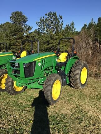 Image of John Deere 5090E equipment image 3