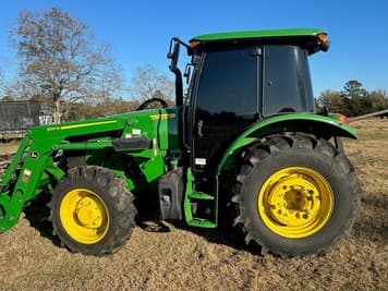 Main image John Deere 5090E
