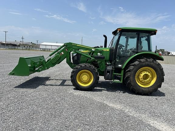 Image of John Deere 5090E equipment image 1