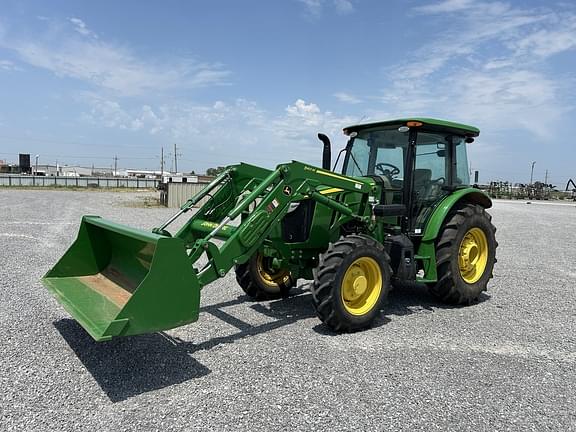Image of John Deere 5090E Primary image