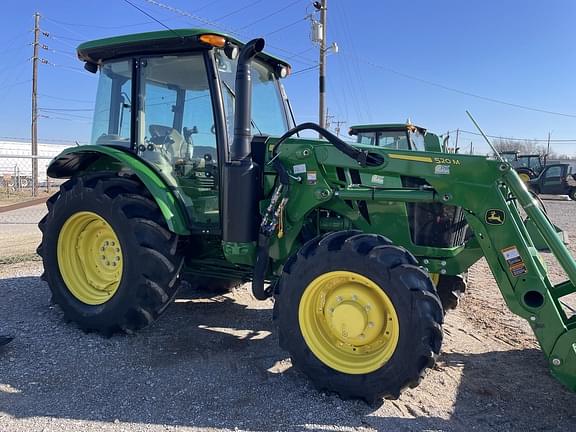 Image of John Deere 5090E equipment image 2