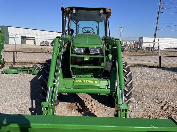 Image of John Deere 5090E equipment image 3