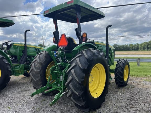 Image of John Deere 5090E equipment image 3