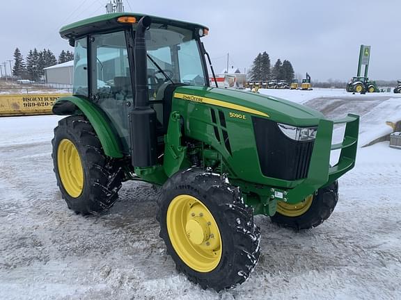 Image of John Deere 5090E Primary image