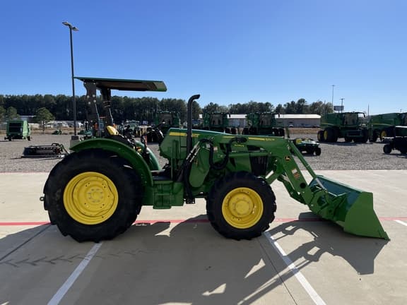 Image of John Deere 5090E equipment image 3