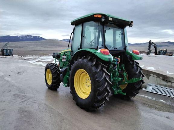 Image of John Deere 5090E equipment image 2