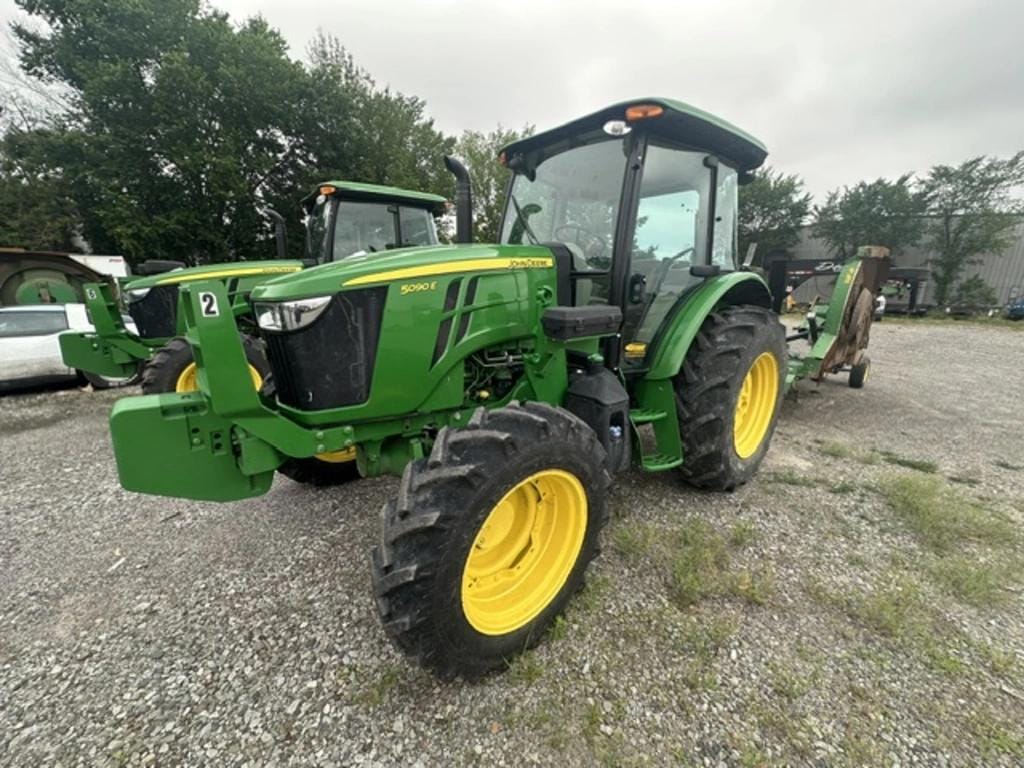 2024 John Deere 5090E Equipment Image0